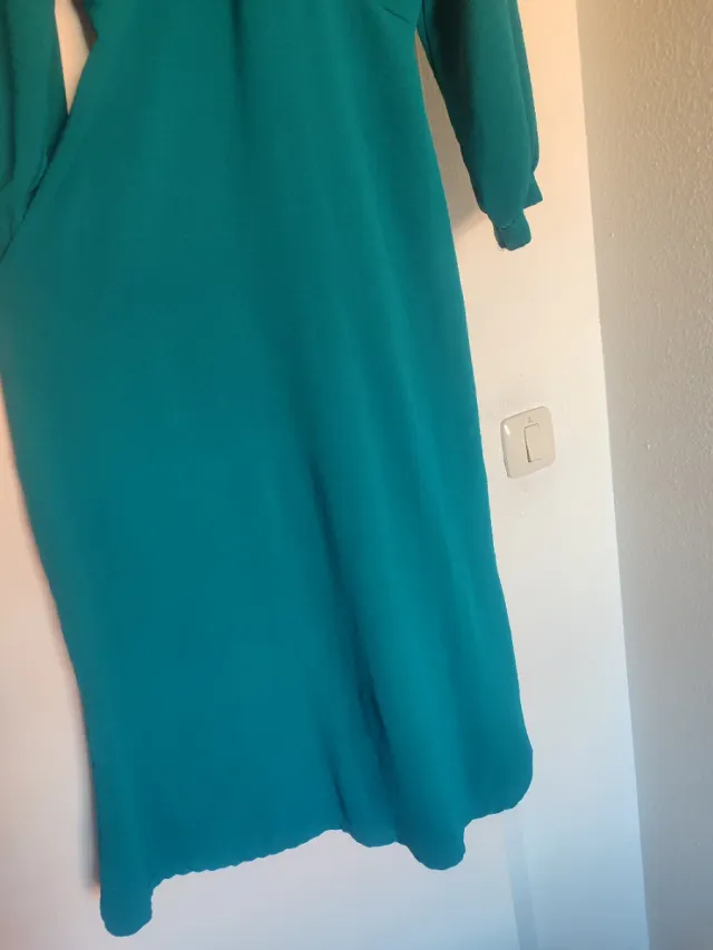 Vestido Midi Azul Petróleo