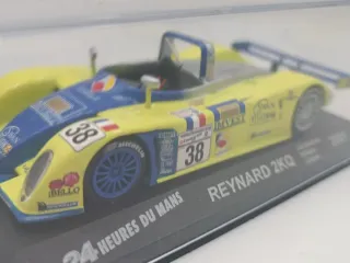 Modellino Reynard 2KQ 24h Le Mans 2001