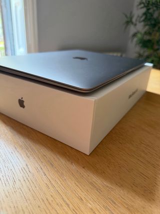 MacBook Air 13” 2020 Plata