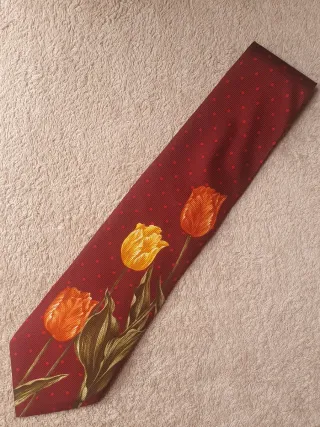 Cravatta Vinci bordeaux con tulipani rossi