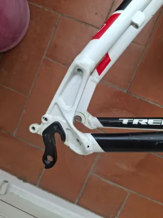 Cuadro Trek 6700 Talla M-L 26" disco