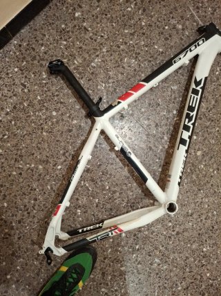Cuadro Trek 6700 Talla M-L 26" disco