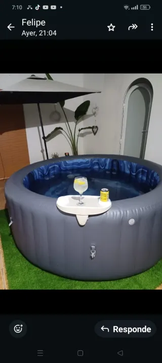 Jacuzzi gonfiabile con luci e acqua calda