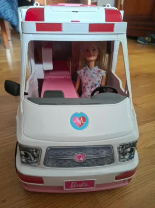 Ambulancia Barbie Doctora
