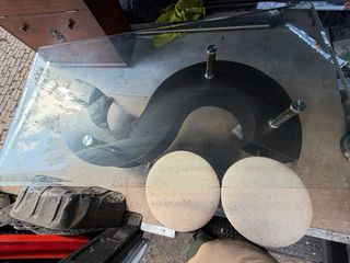 Mesa de centro con 2 Pufs