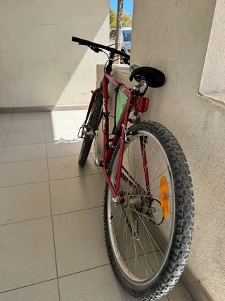 Bicicleta Montaña Roja
