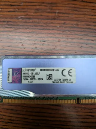 2x 4GB DDR3 HyperX RAM