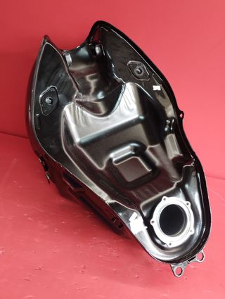 SERBATOIO BENZINA CARABURANT MV AGUSTA BRUTALE 800