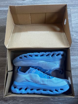 Zapatillas On Running Azules Talla 42 NUEVAS