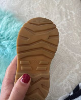 Sapatos de criança/bebé tamanho 22