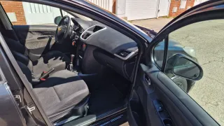 Peugeot 207 2009 1.6i 120cv.190.000km