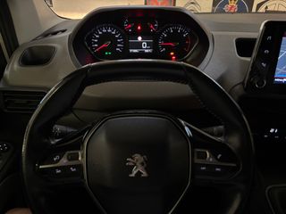 Peugeot Rifter1.5 HDi 130 c.v 5 puertas