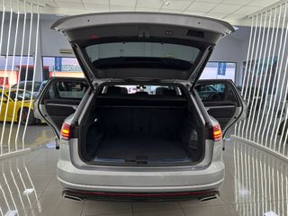 VOLKSWAGEN Touareg RLine 3.0 V6 TDI 210kW Tip 4M