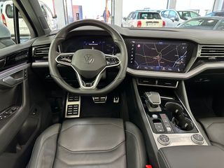 VOLKSWAGEN Touareg RLine 3.0 V6 TDI 210kW Tip 4M