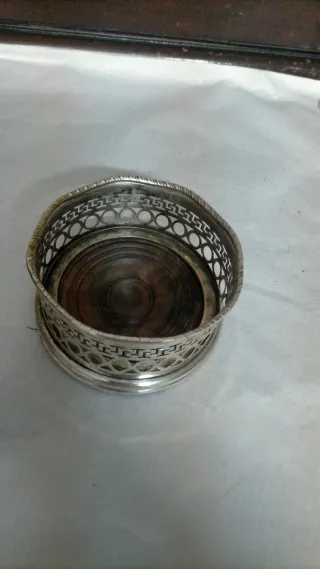 Posavasos para botella de plata