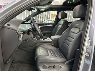 VOLKSWAGEN Touareg RLine 3.0 V6 TDI 210kW Tip 4M