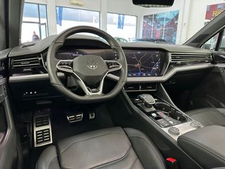 VOLKSWAGEN Touareg RLine 3.0 V6 TDI 210kW Tip 4M