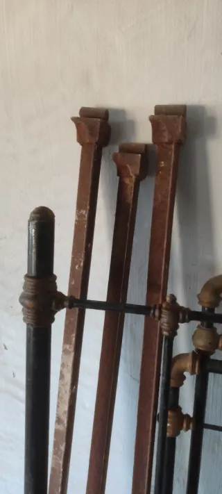 Cabecero y pie de cama de metal