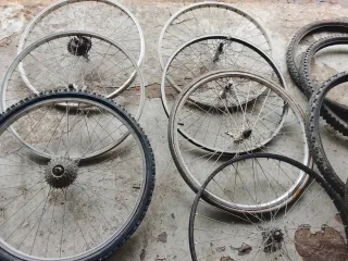 Lote Bicicletas, Cuadros, Llantas y Gomas