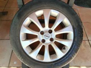 Llanta 16 pulgadas Opel Astra,
