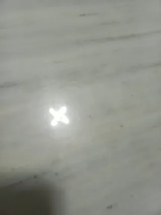 Mesa centro mármol y patas metálicas