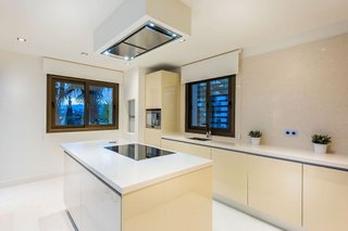 Chalet en alquiler en Lomas de Marbella Club - Puente Romano en Marbella