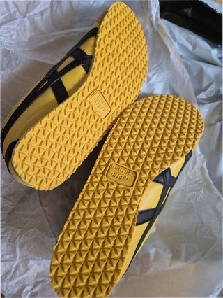 T. 42 Onitsuka Tiger Mexico 66 Kill Bill