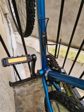 Bicicleta de montaña para adulto azul