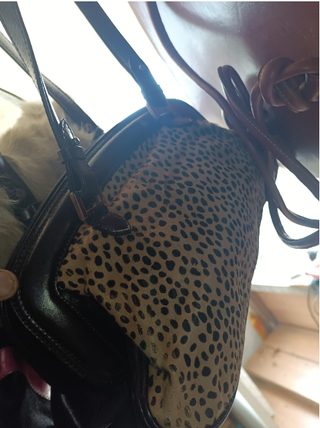 CONJUNTO BOLSOS, ZAPATOS, BUFANDAS A ESTRENAR.