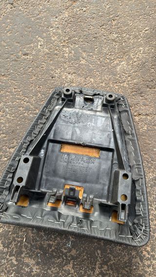 Asiento copiloto Honda CBF 06