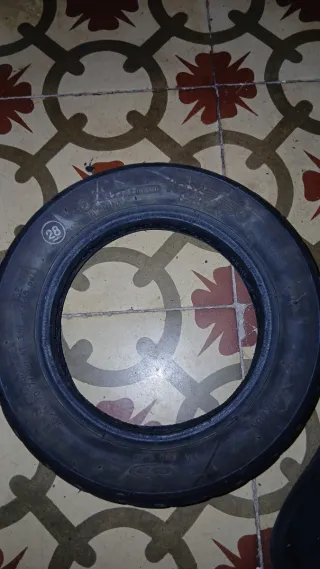 Neumático 10x2.50 para patinete eléctrico