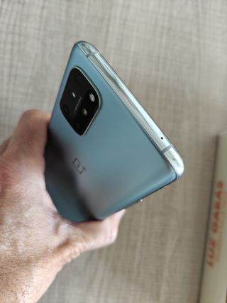 OnePlus Negro