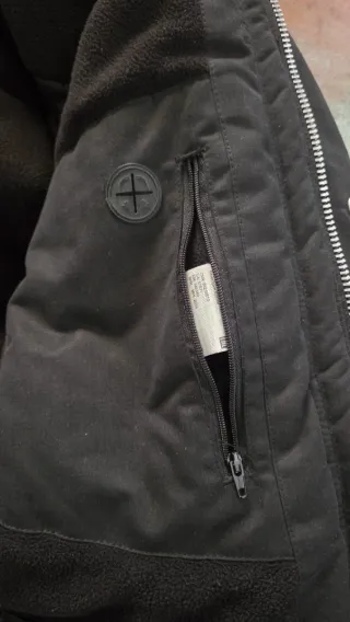 Abrigo Jack Jones Negro con Capucha