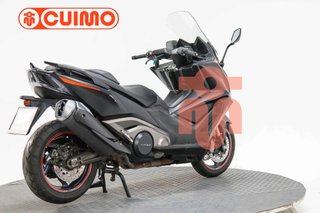 KYMCO AK 550