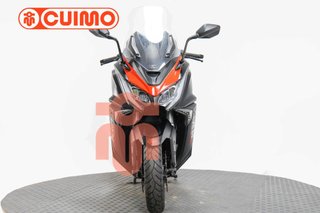KYMCO AK 550