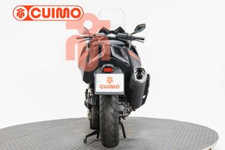 KYMCO AK 550