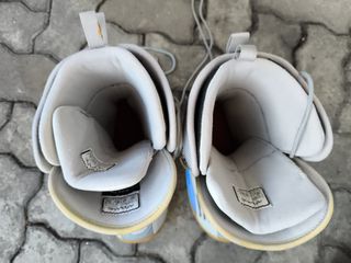 Tabla Snow Burton con Fijaciones + botas T 39