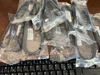 12 cavi SATA Gigabyte per SSD