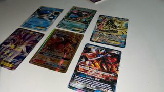 Cartas Pokémon Charizard, Solgaleo, Blastoise GX..