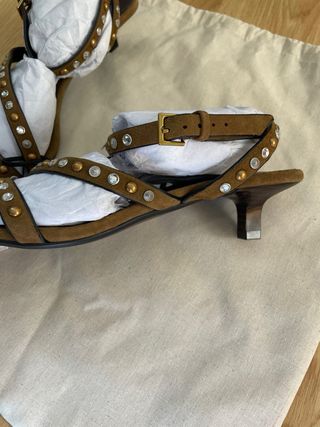 Sandalias Zara Piel Serraje Tachuelas Talla 36