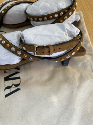 Sandalias Zara Piel Serraje Tachuelas Talla 36