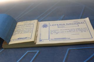 Talonario Lotería Nacional. Centauro. Usado. Años 70.