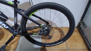 Bicicleta BTWIN Rockrider 520