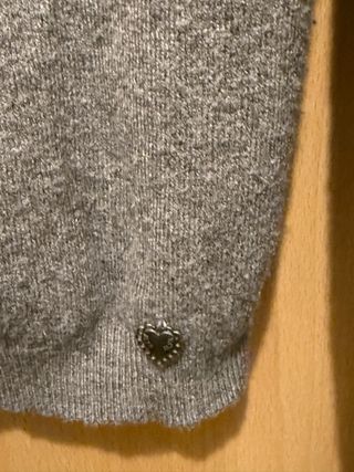 Chaqueta de punto gris con cremallera