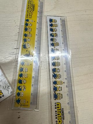 Set cancelleria Minions: righelli, gomme, ecc.