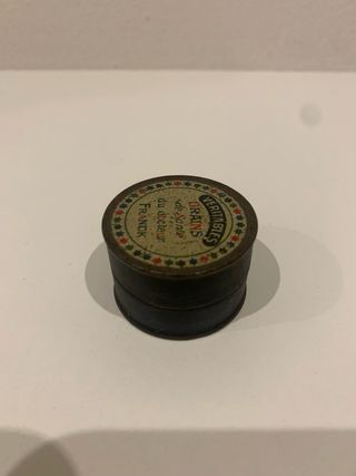 Scatola di Latta Farmaceutica vintage