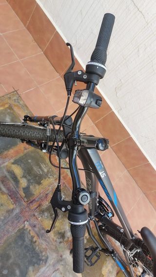Bicicleta Rockrider ST 520 Gris