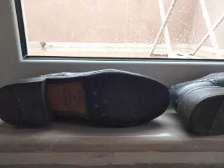 Scarpe eleganti grigio scuro da donna con lacci