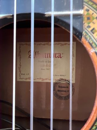 Guitarra Alhambra 4P