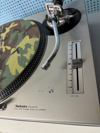 Technics SL 1200 MK2 Tocadiscos